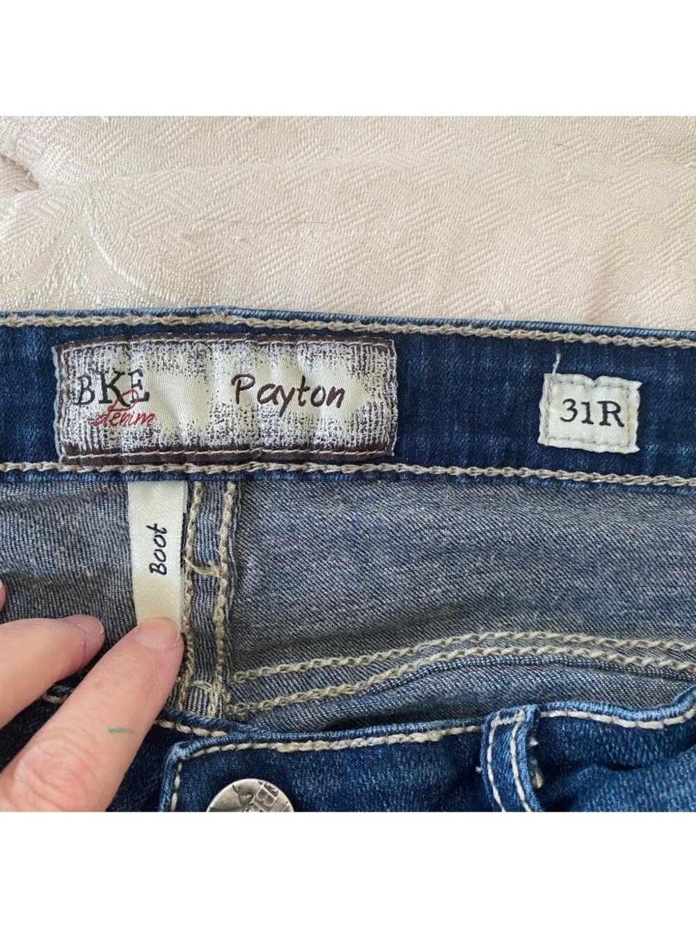 BKE Denim Payton Boot Cut Jeans size 31R X 31.5 Shiny Sequined 5 Pockets - Picture 7 of 11